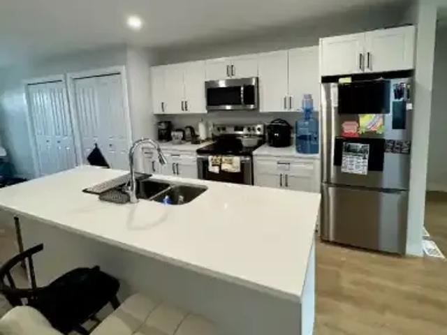 Apartment 3 Bedroom For Rent Winnipeg MB 1800 ES105167165