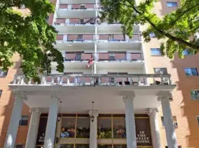 Apartment 3 Bedroom For Rent Winnipeg MB 2075 ES103215442