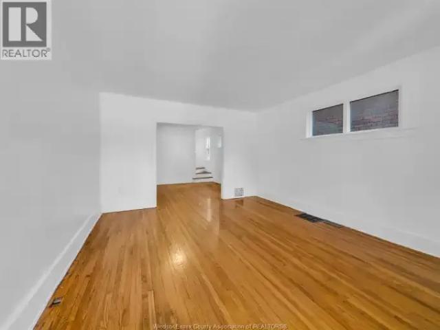 Apartment 3 Bedroom For Rent Windsor ON 1950 ELS101878351