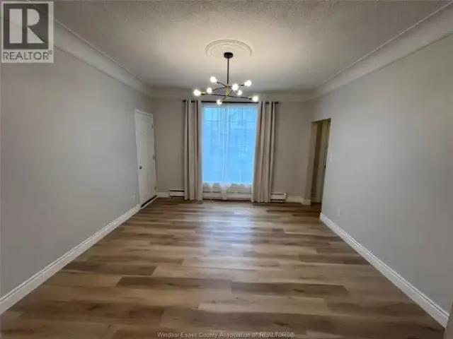 Apartment 3 Bedroom For Rent Windsor ON 1995 ES100977115