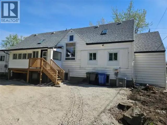 Apartment 3 Bedroom For Rent Windsor ON 2000 ES101879272
