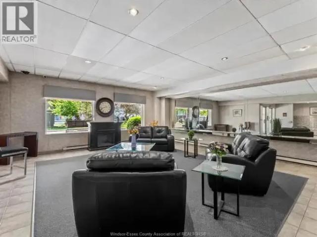 Apartment 3 Bedroom For Rent Windsor ON 2700 ELS101878656