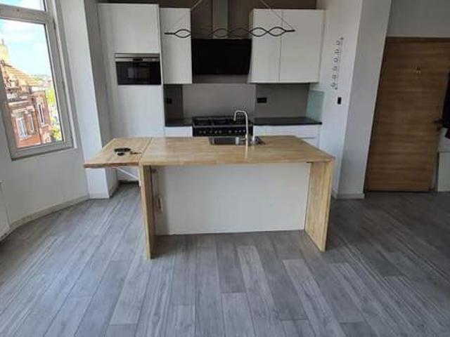 Apartment 3 bedrooms for rent, Berchem Sainte Agathe