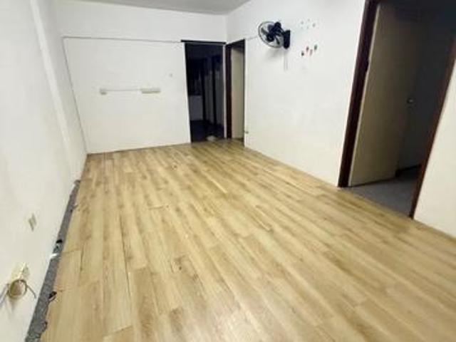 Apartment 3 Bilik beserta parking dijual bawah rm260k