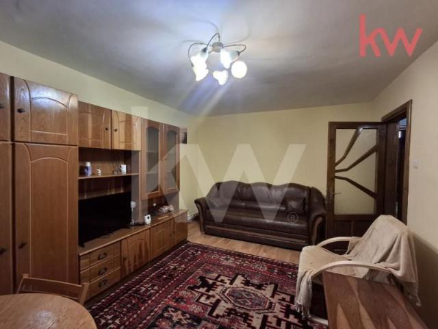 Apartment 3 camere de inchiriat
