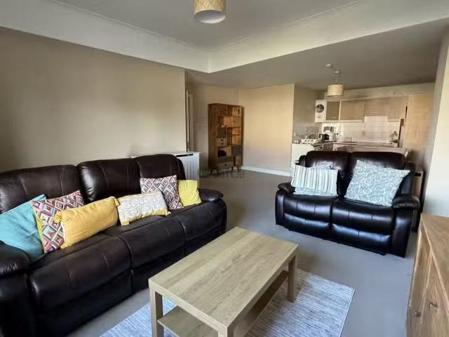 Apartment 3, Keyser's Court, Co. Cork is for rent