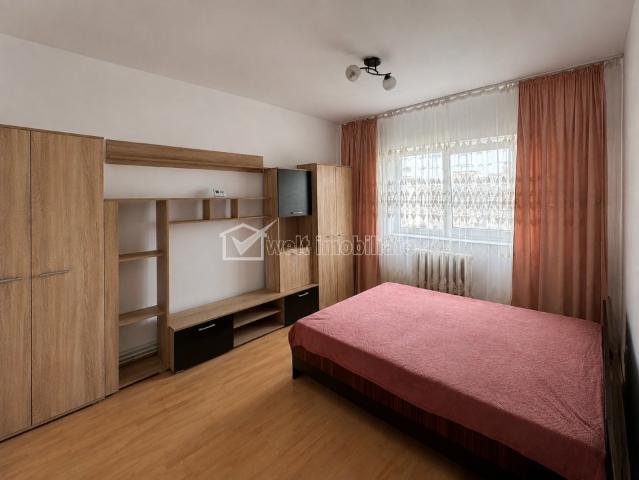 Apartment 3 rooms for rent in Cluj napoca, zone Manastur