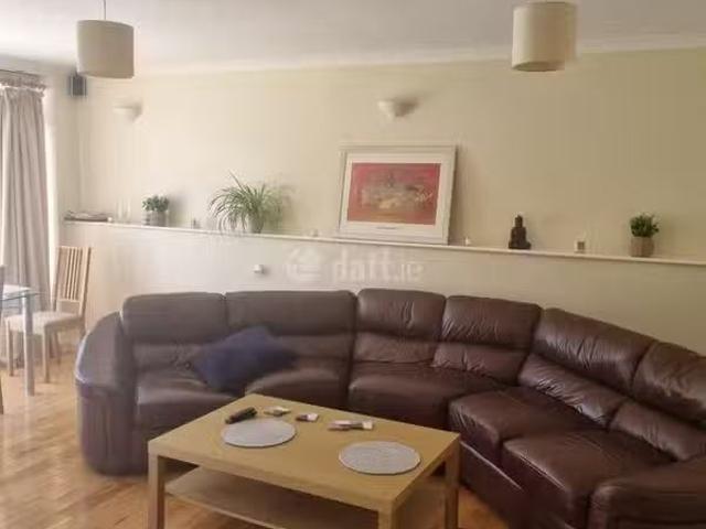 Apartment 002, Block D, The Glen, Clon Brugh, Aike, Stepaside.