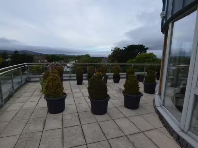 Apartment 113, Southmede, Ballinteer Road, Dundrum, Dublin 16.