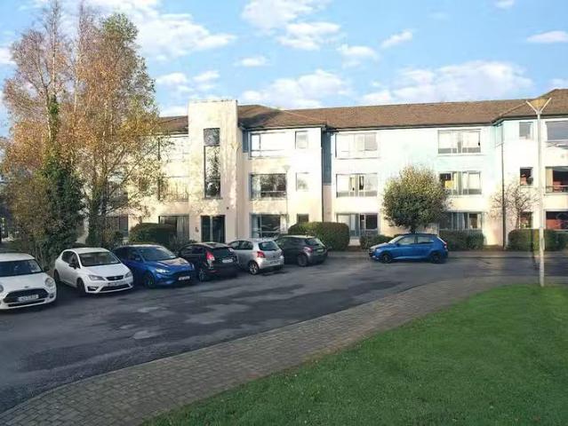 Apartment 11, Block 3, Gateway Apartments, Manorhamilton Road.