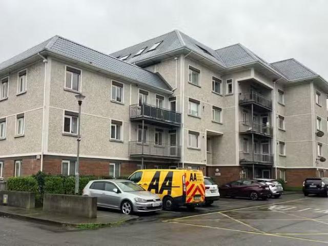 Apartment 11, Block A, Castle Elms Court, Coolock, Dublin 17.