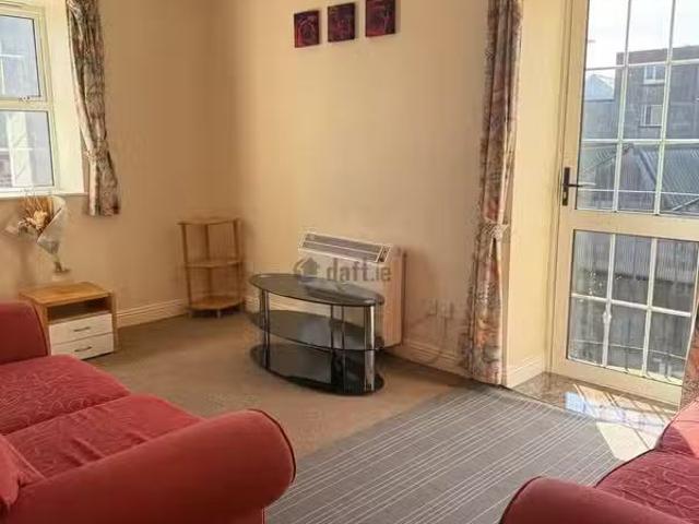 Apartment 11, Block B, Kermon House, The Mall, North Quay, Dro.