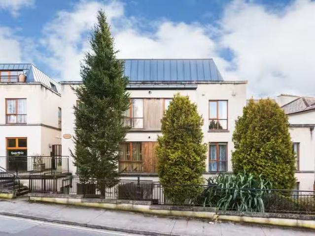 Apartment 11, Hollybrook Manor, Dublin 3, D03F982 is for sale