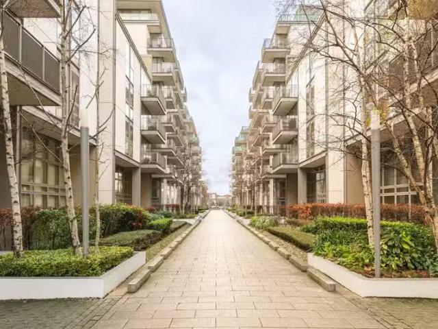 Apartment 13, Pakenham House, IFSC, Dublin 1, D01X6E8 is for.