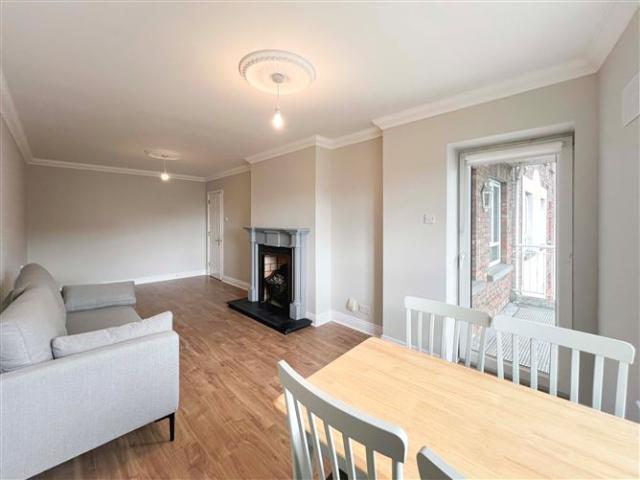 Apartment 144, The Berkeley Block, Pembroke Square, Grand Canal Dk, Dublin 4 Doran Estates Auctioneers & Property Management 4930 MyHome. Ie Lettings