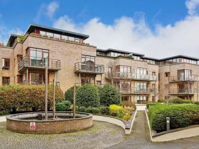 Apartment 196, De Bret House, Loreto Abbey, Grange Road, Dubl.