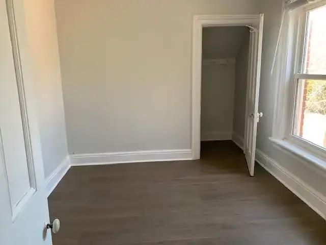 Apartment 1.5 Bedroom For Rent Barrie ON 1700 ES102203919