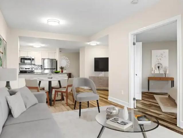 Apartment 1.5 Bedroom For Rent Ottawa ON 2249 ES100940302