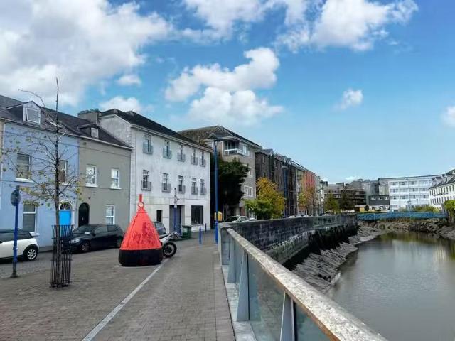 Apartment 1, The Wharf, Waterford City, Co. Waterford, X91C590.