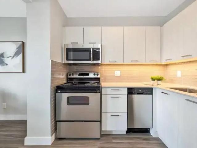Apartment 1 Bedroom For Rent Mississauga ON 2009 ES100975277