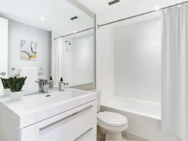 Apartment 1 Bedroom For Rent Montreal QC 1405 ES102847197