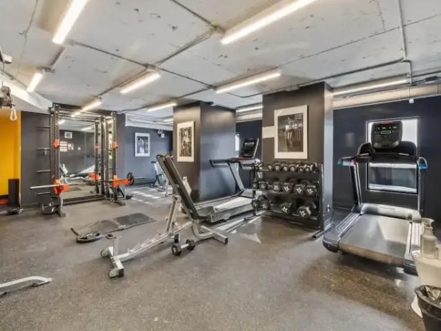 Apartment 1 Bedroom For Rent Montreal QC 1581 ES102701291