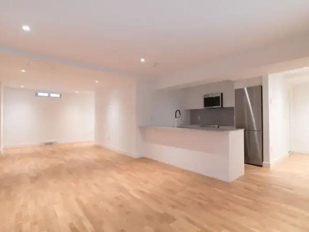 Apartment 1 Bedroom For Rent Montreal QC 1895 ES103090540