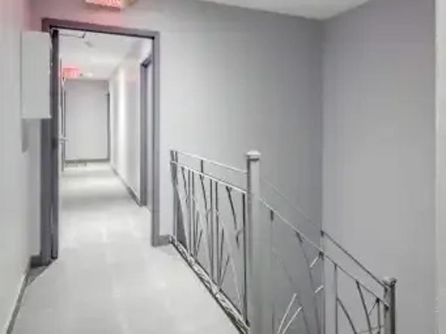 Apartment 1 Bedroom For Rent Montréal QC 1300 ES101724308