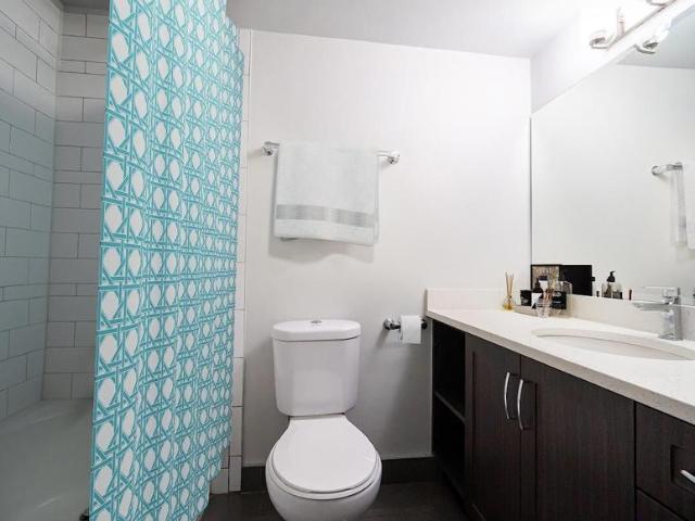 Apartment 1 Bedroom For Rent North Vancouver BC 2574 ES98311210