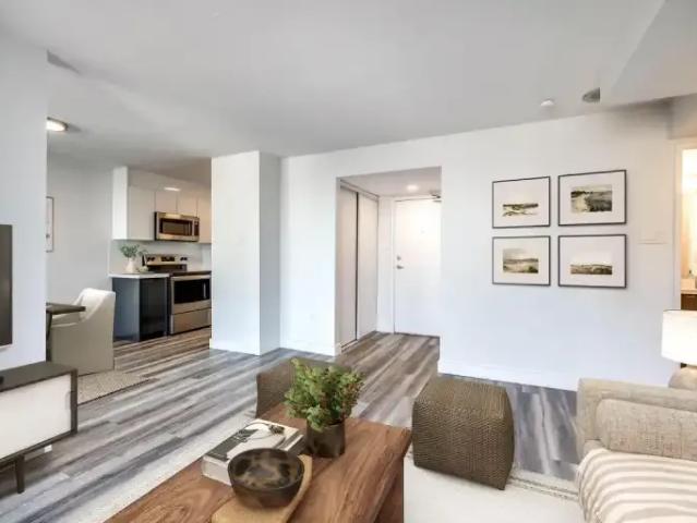 Apartment 1 Bedroom For Rent North York ON 1875 ES103354371