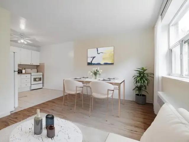 Apartment 1 Bedroom For Rent North York ON 1807 ELS102845758
