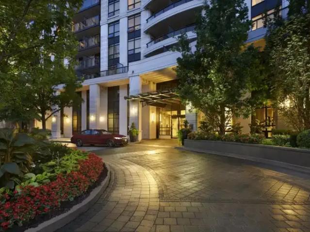 Apartment 1 Bedroom For Rent North York ON 2115 ES103694074