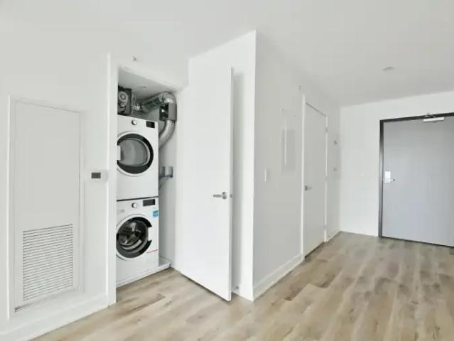 Apartment 1 Bedroom For Rent Ottawa ON 1905 ES103920218