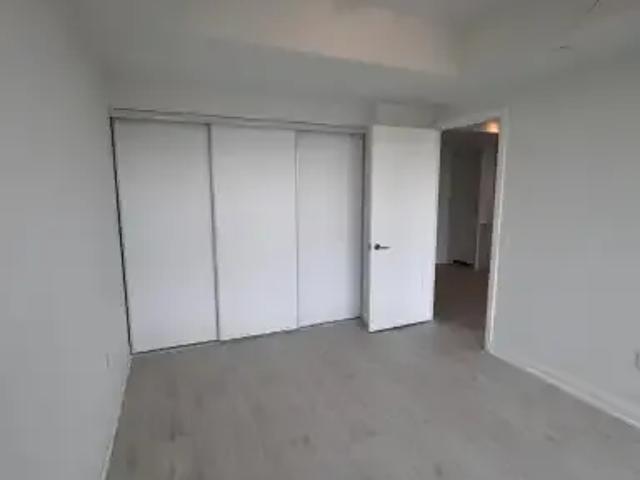 Apartment 1 Bedroom For Rent Oakville ON 2000 ES102883650