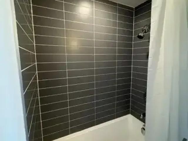 Apartment 1 Bedroom For Rent Oakville ON 2100 ES104000226
