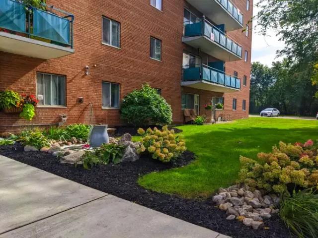 Apartment 1 Bedroom For Rent Aurora ON 2049 ES104681498