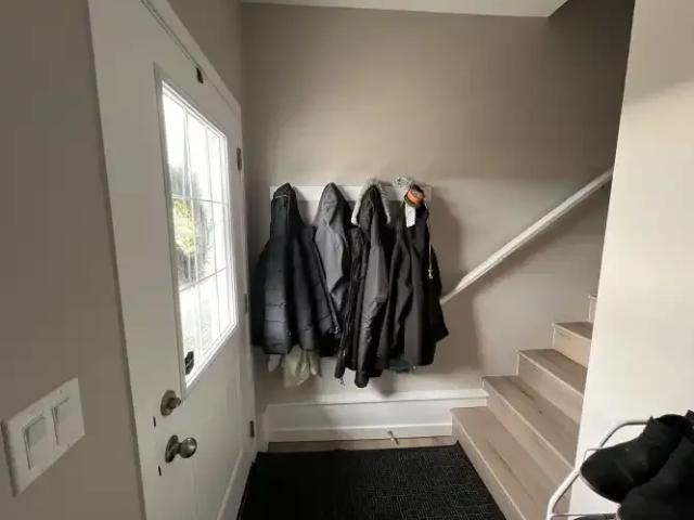 Apartment 1 Bedroom For Rent Airdrie AB 1550 ES103322464