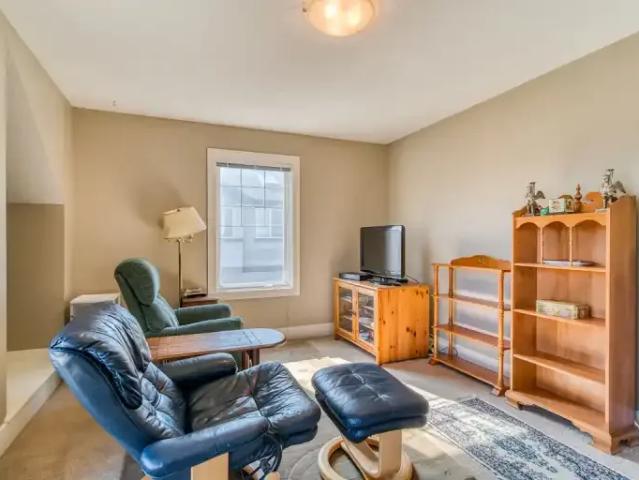 Apartment 1 Bedroom For Rent Airdrie AB 1599 ES97006515