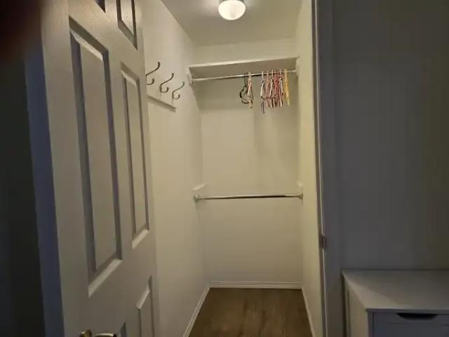 Apartment 1 Bedroom For Rent Airdrie AB 800 ES105023252