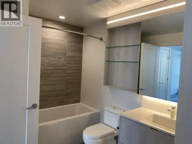 Apartment 1 Bedroom For Rent Burnaby BC 2100 ES102883578