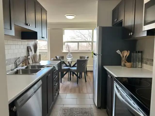Apartment 1 Bedroom For Rent Burlington ON 2313 ES104863343