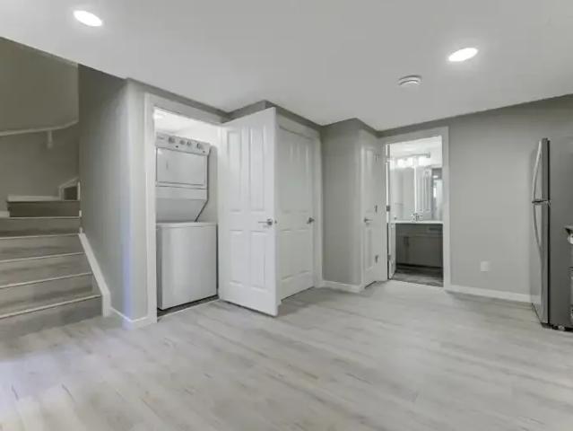 Apartment 1 Bedroom For Rent Beaumont AB 950 ES104957575