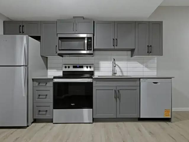 Apartment 1 Bedroom For Rent Beaumont AB 950 ES104957576