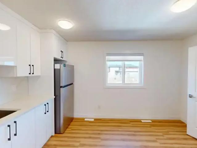 Apartment 1 Bedroom For Rent Beaumont AB 995 ES102846552