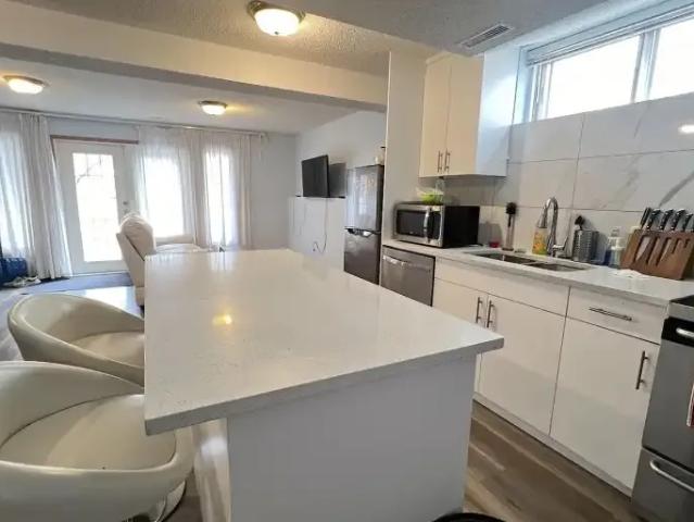 Apartment 1 Bedroom For Rent Calgary AB 1050 ES105004598