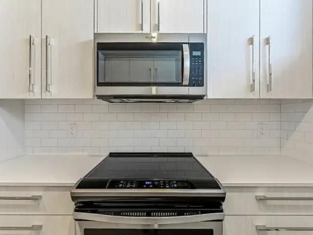 Apartment 1 Bedroom For Rent Calgary AB 1100 ES103379978