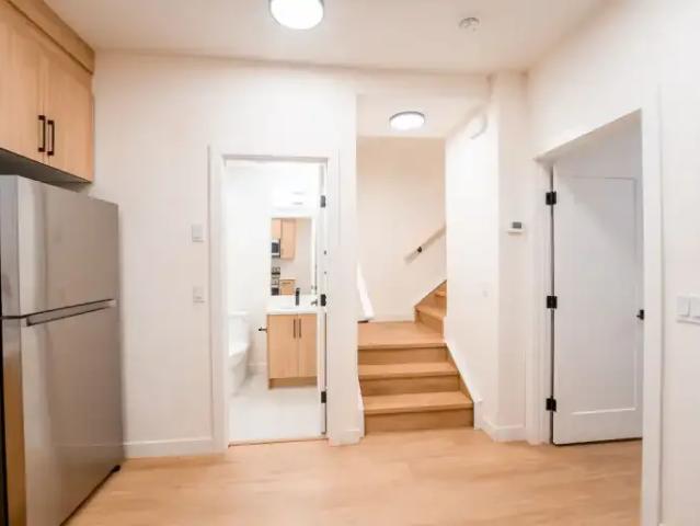 Apartment 1 Bedroom For Rent Calgary AB 1200 ELS101015846