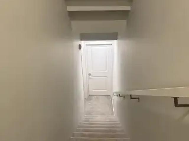 Apartment 1 Bedroom For Rent Calgary AB 1200 ES102052434