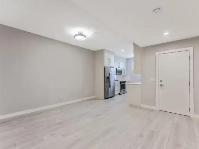 Apartment 1 Bedroom For Rent Calgary AB 1200 ES102468274