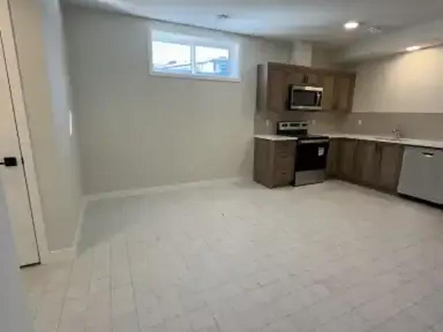 Apartment 1 Bedroom For Rent Calgary AB 1200 ES105087365